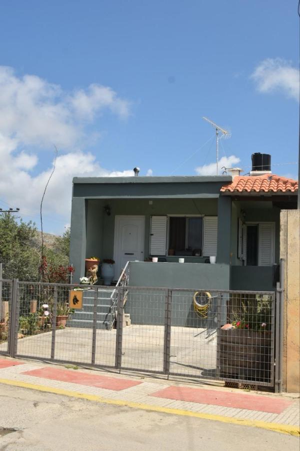 Villa Marilidiahouse à Tzigkouna Extérieur photo